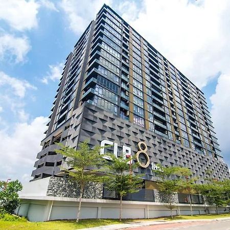 Cube 8 Teens Taman Mount Austin Apartment By Uha Johor Bahru Ngoại thất bức ảnh